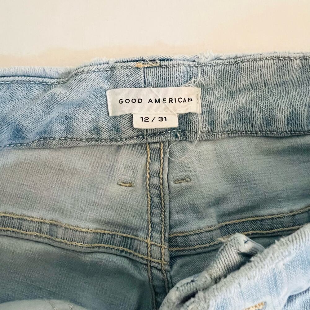 Levi’s Distressed High Waisted Mom Jeans Size 30 - Picture 6 of 10
